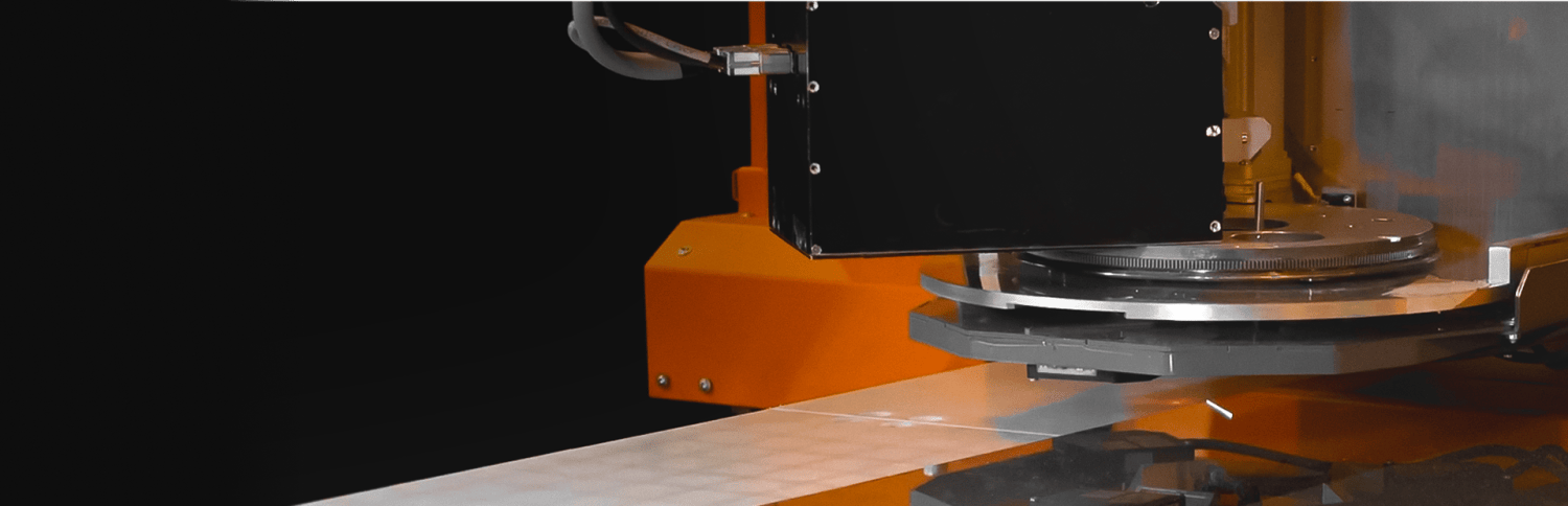 Glass decoating