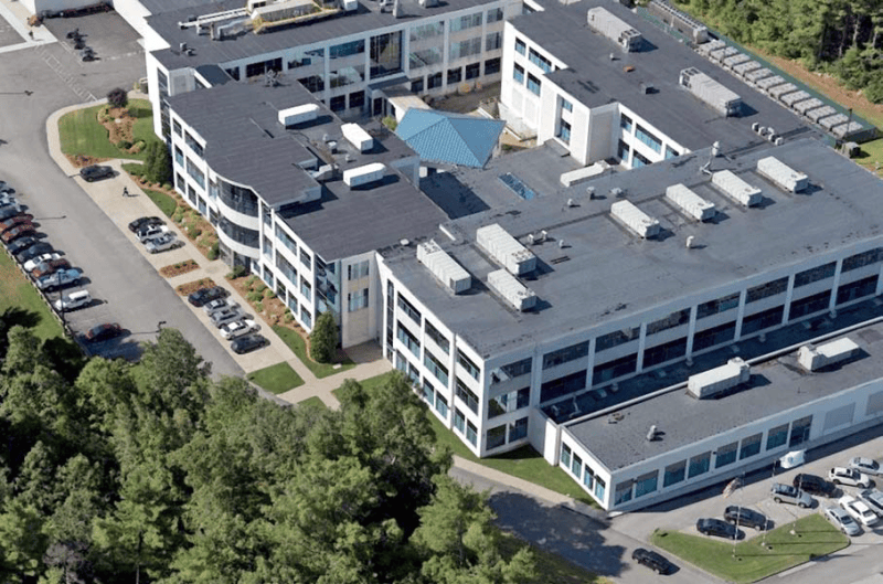 IPG Photonic’s headquarters and manufacturing facility in Oxford, Massachusetts