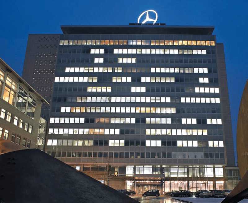 Headquarters of Daimler-Benz AG in Stuttgart-Untertürkheim, 1995