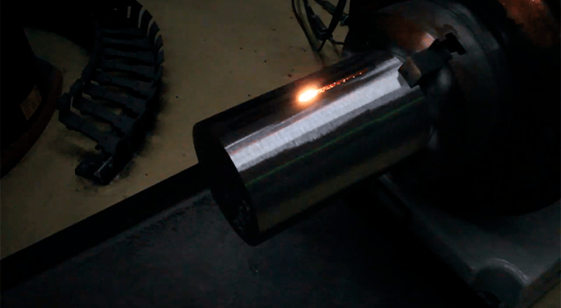 Laser hardening of seating journals on large alloy-steel shafts, components up to ~10 tonnes